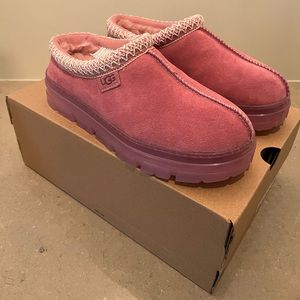 UGG Tasman pink clear mule slippers size 7